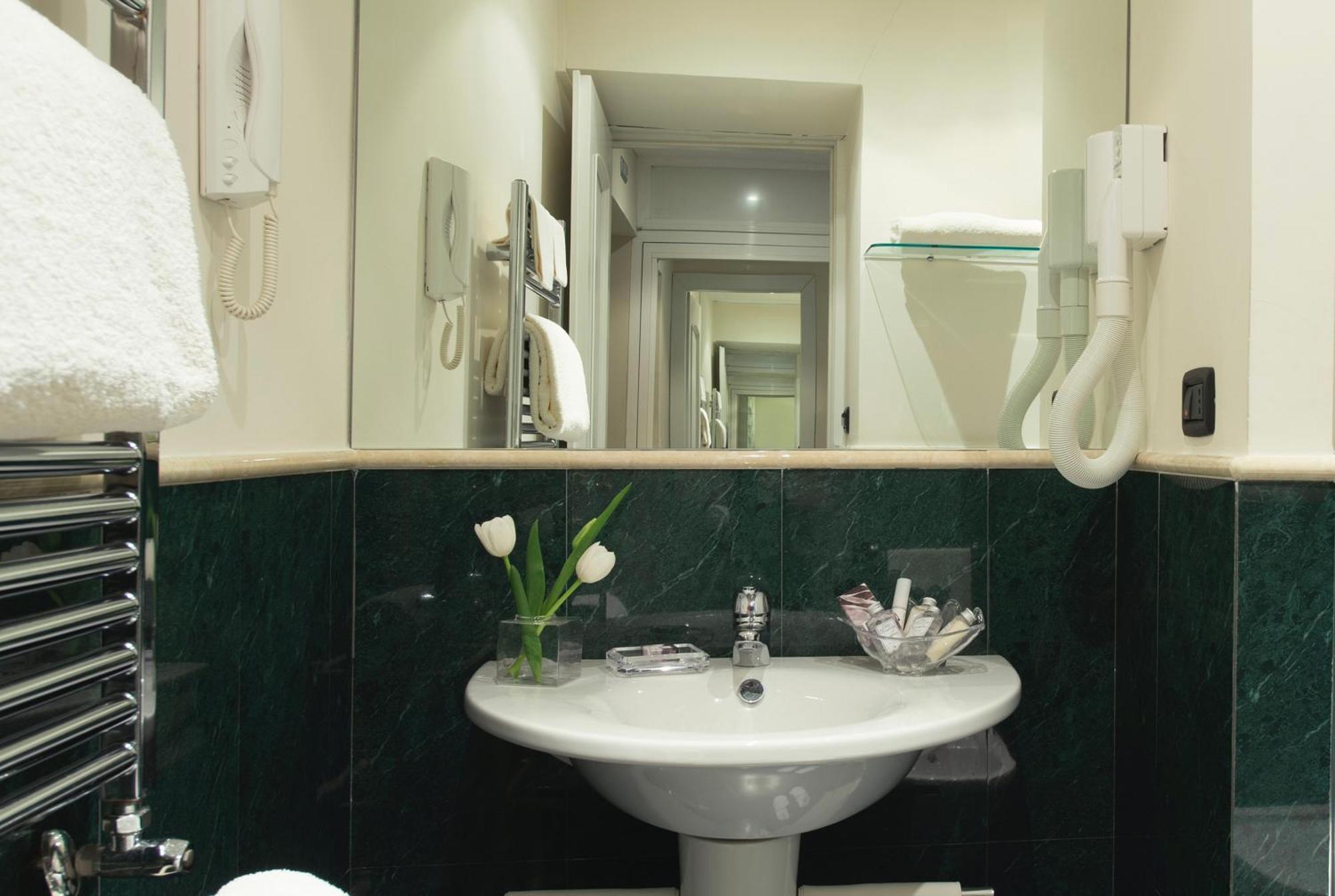 Hotel Gregoriana Roma Oda fotoğraf